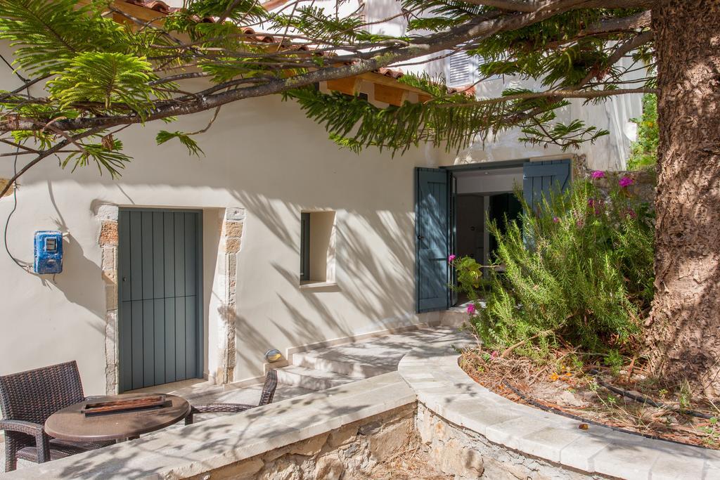 Chorio House Platanias Guest House Vrisai Bagian luar foto